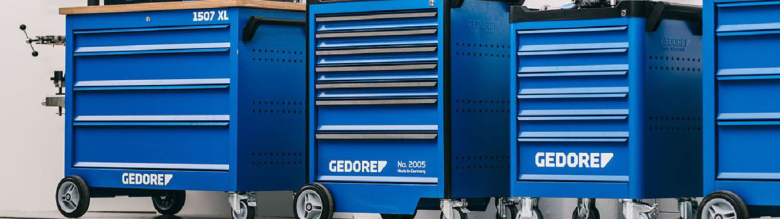 Top 5 Automotive Tool Sets for Professional Mechanics in Dubai